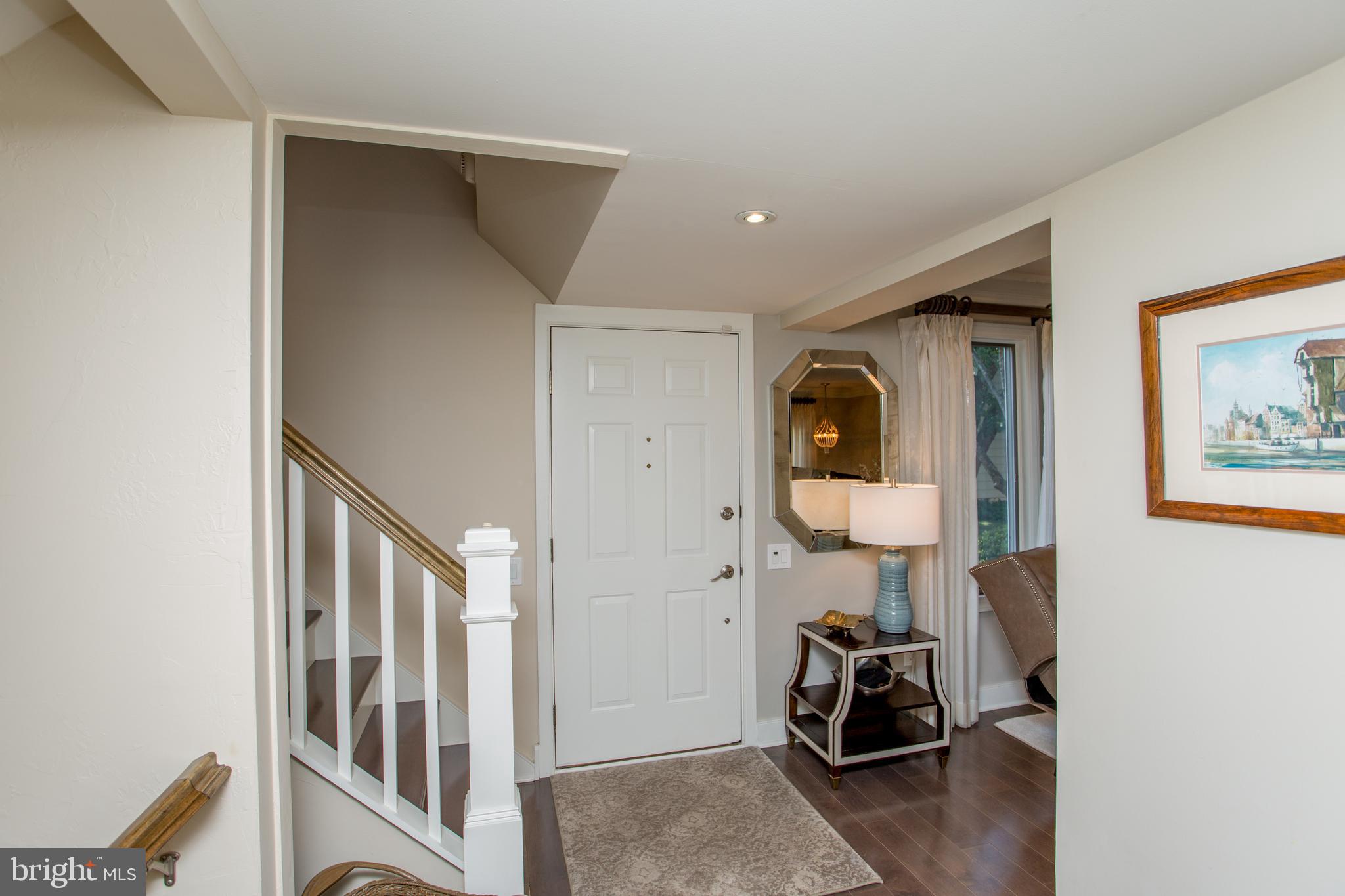 BARNES COURT CONDO - Residential