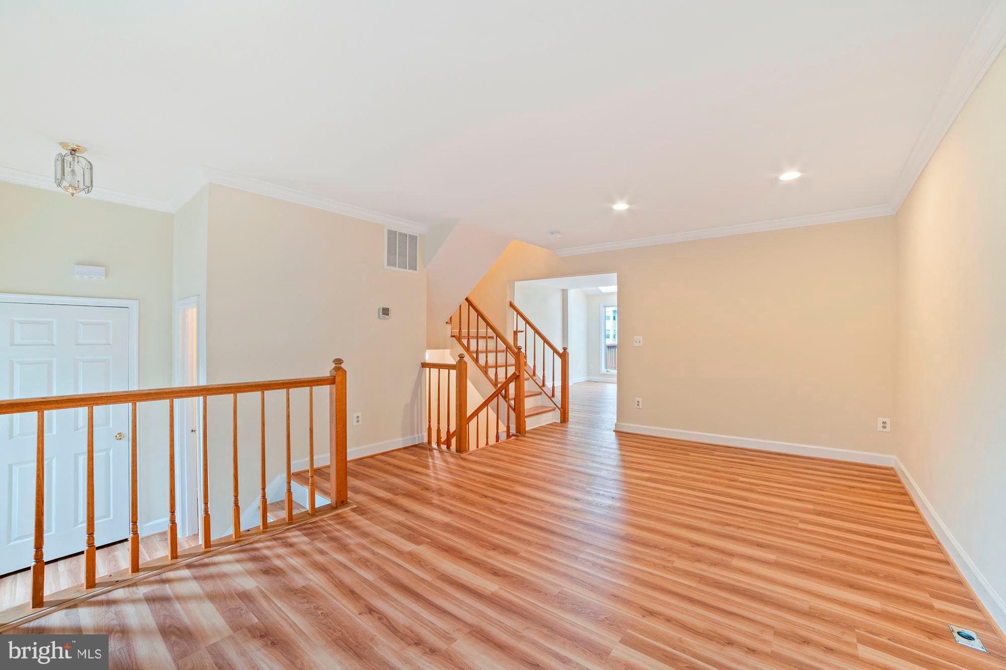 KINGSTOWNE - Residential Lease