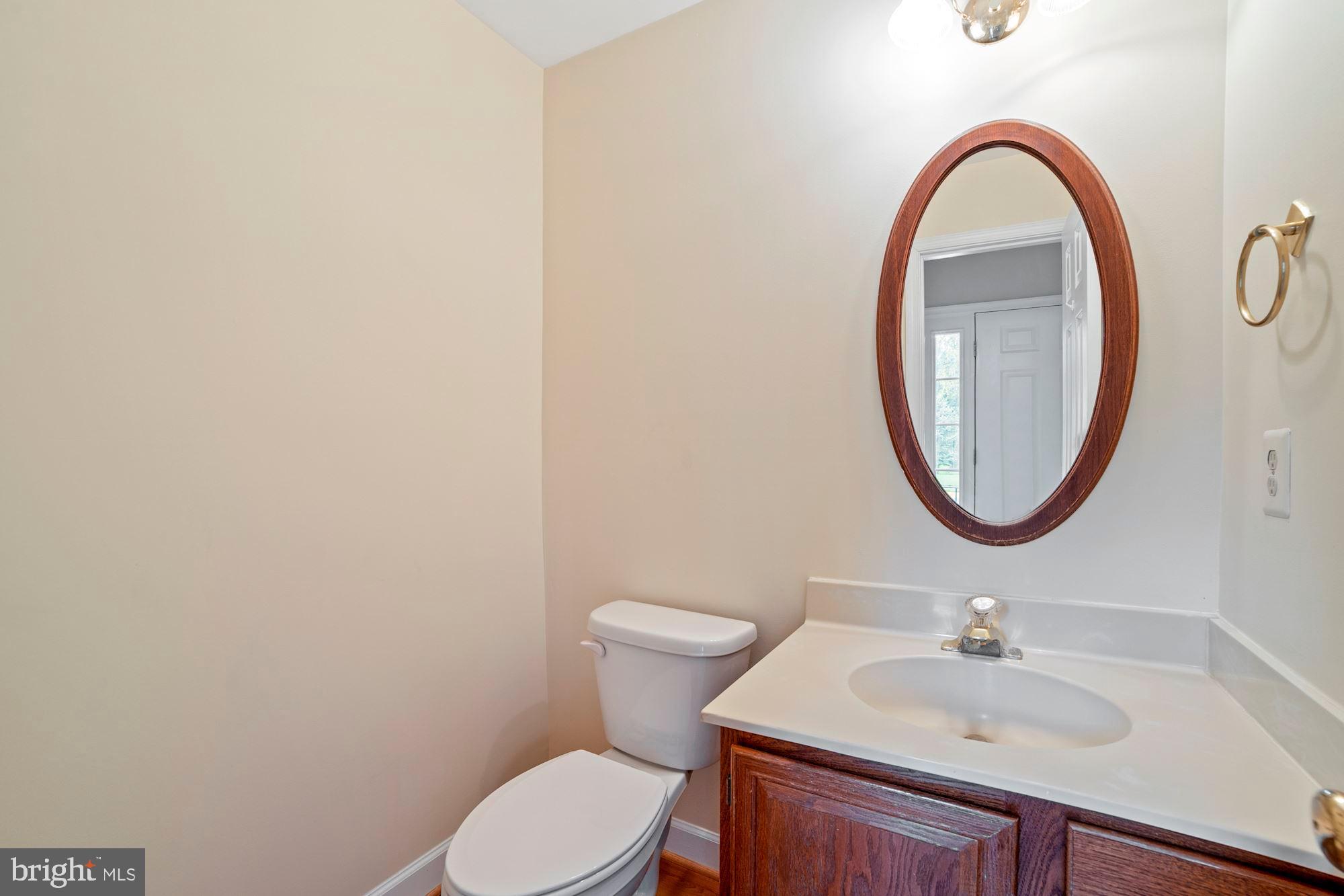 KINGSTOWNE - Residential Lease