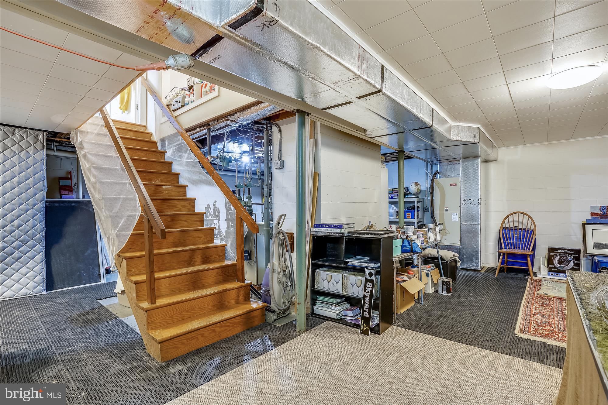 CENTREVILLE - Residential