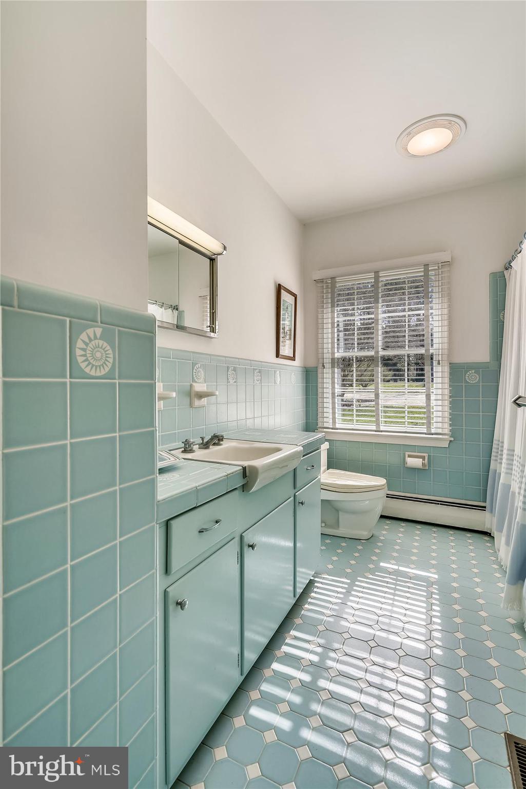 CENTREVILLE - Residential