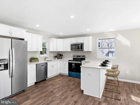 383 Alameda Parkway, Arnold, MD MLS: MDAA2103944