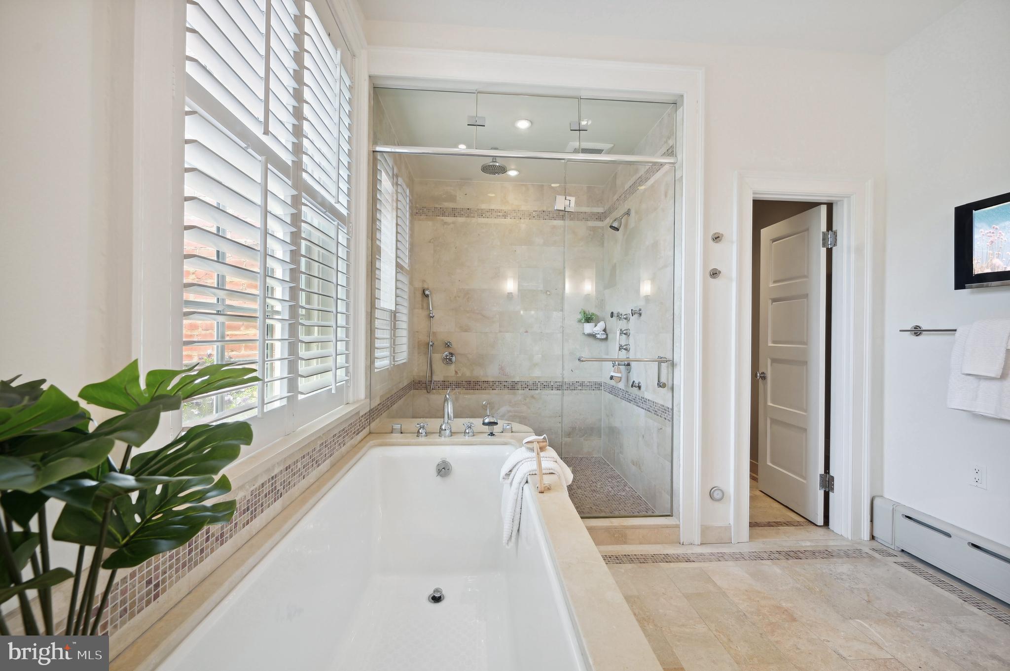 GEORGETOWN - Residential