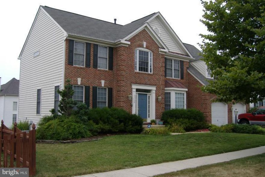 Multiple offers  have been received for the property.  In fairness to everyone the seller has asked for the highest and best to be sent by 5 PM  November 26, 2013.  Subject to Third Party Approval.