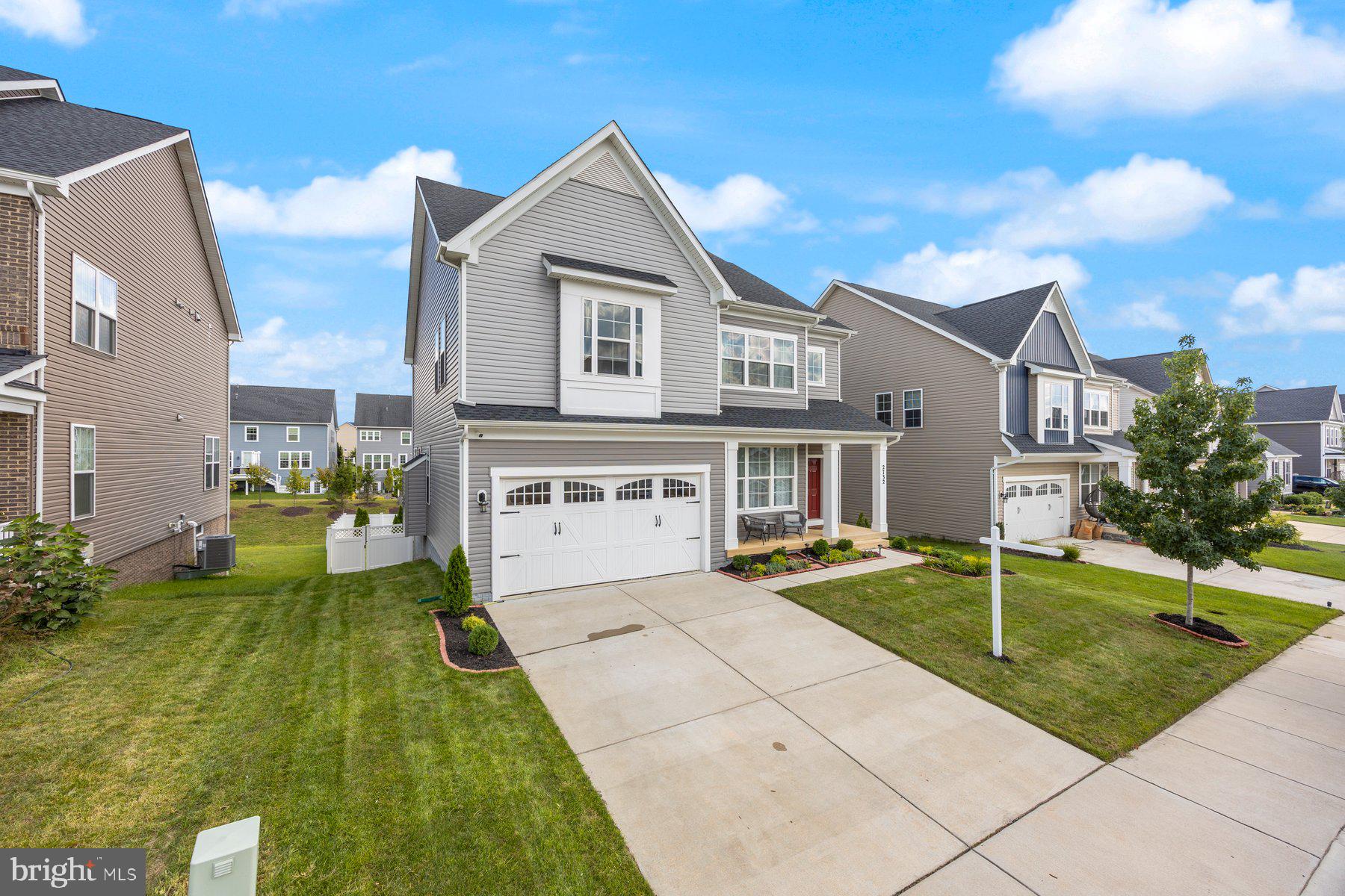 2732 SAND LENS DRIVE