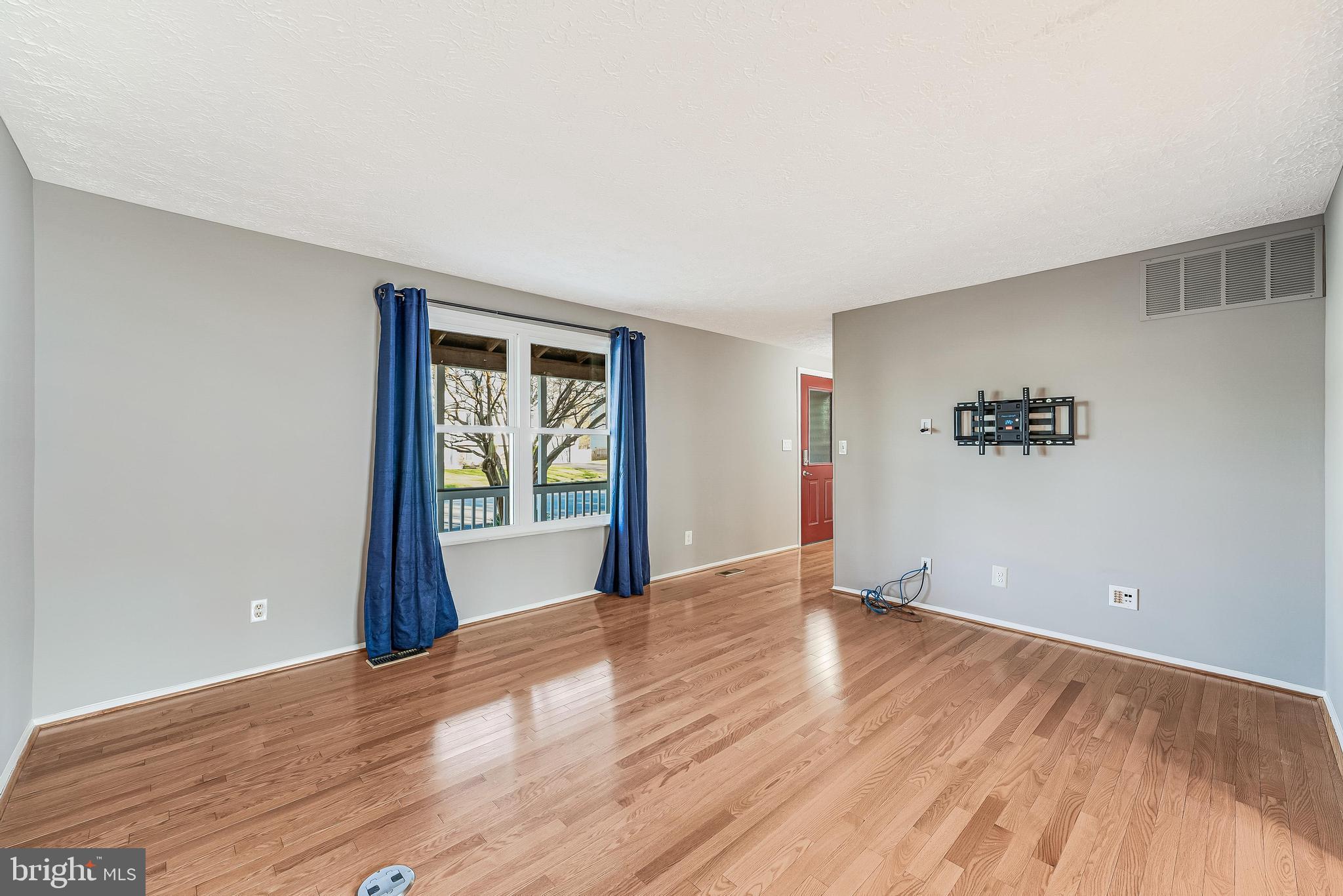 FOREST RIDGE - Residential Lease