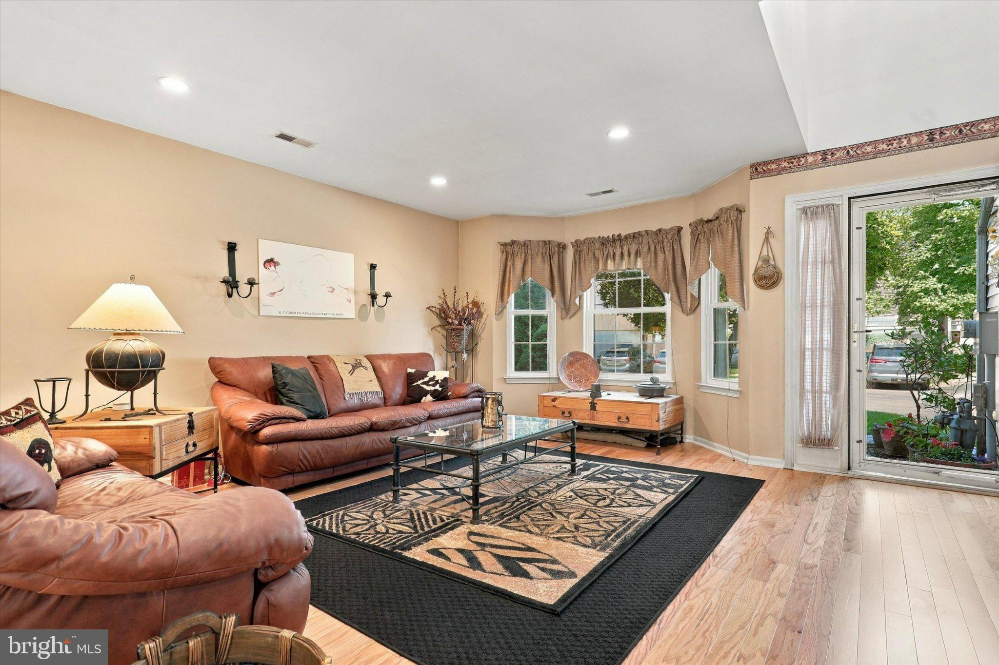 801 EVERGREEN COURT