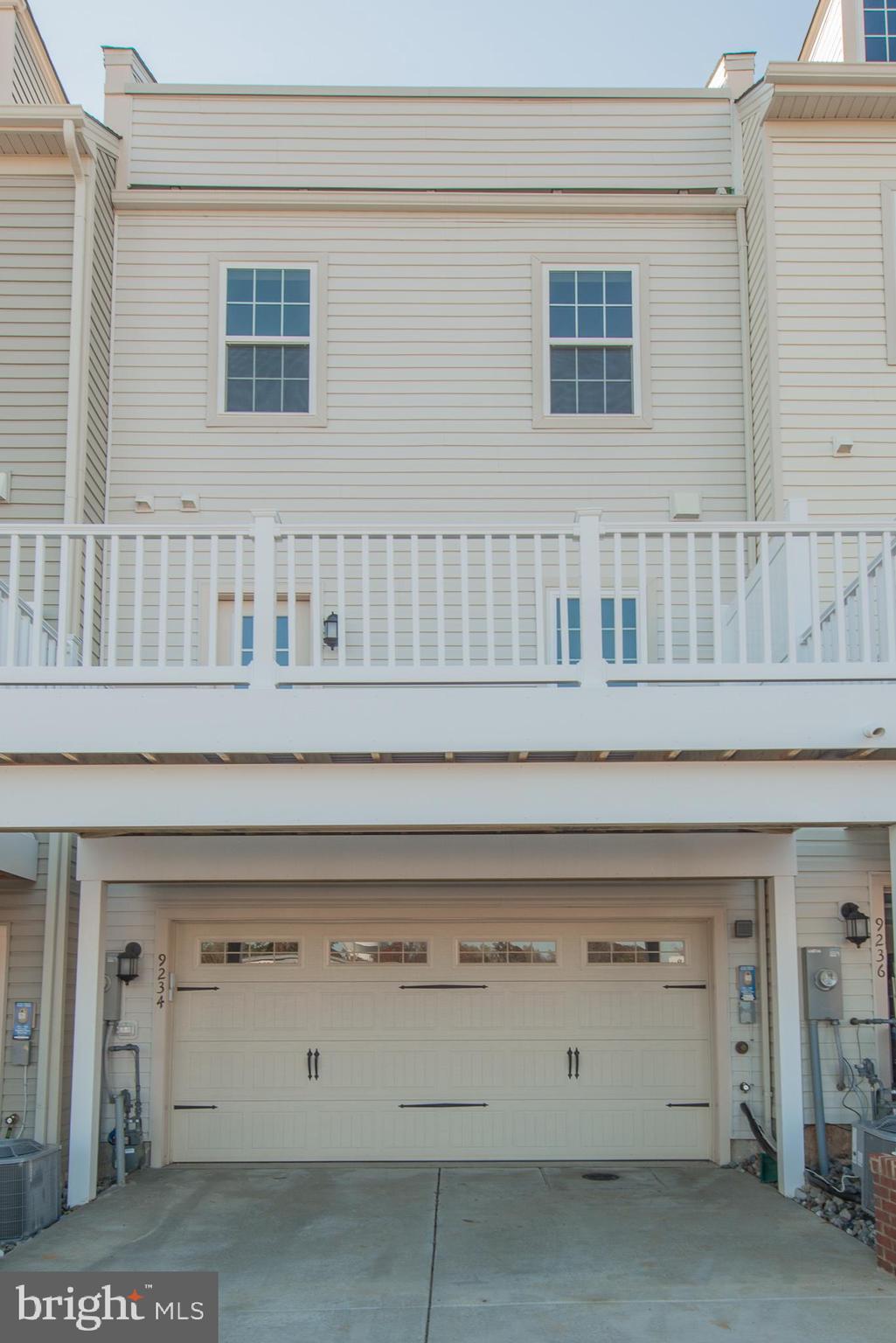 STRAWBRIDGE COMMONS - Residential