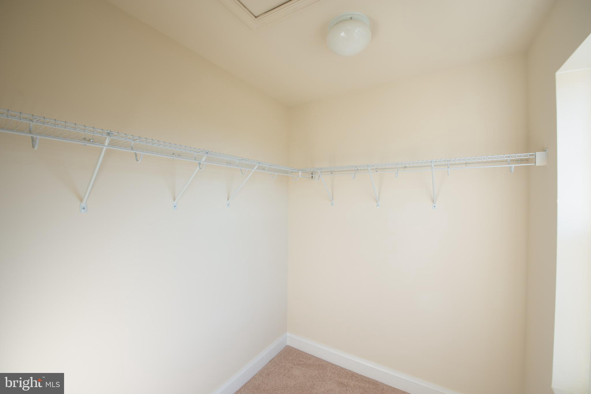 STRAWBRIDGE COMMONS - Residential