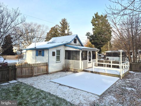 305 S MAPLE AVENUE RIDGELY MD 21660