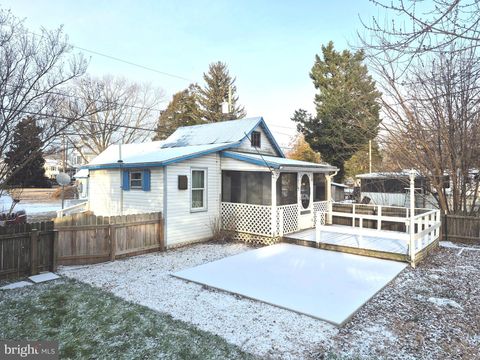 305 S MAPLE AVENUE RIDGELY MD 21660