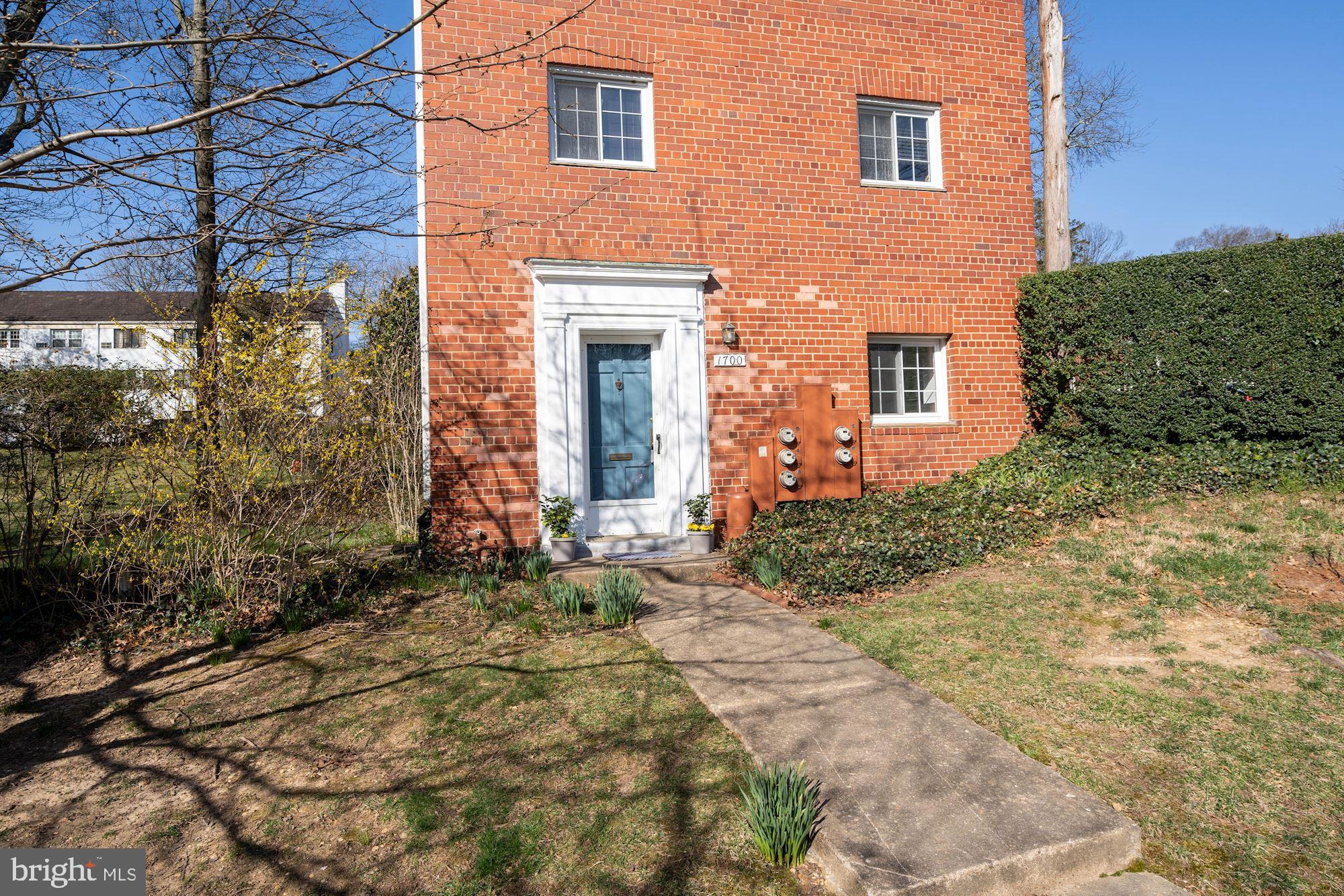 PARKFAIRFAX - Residential