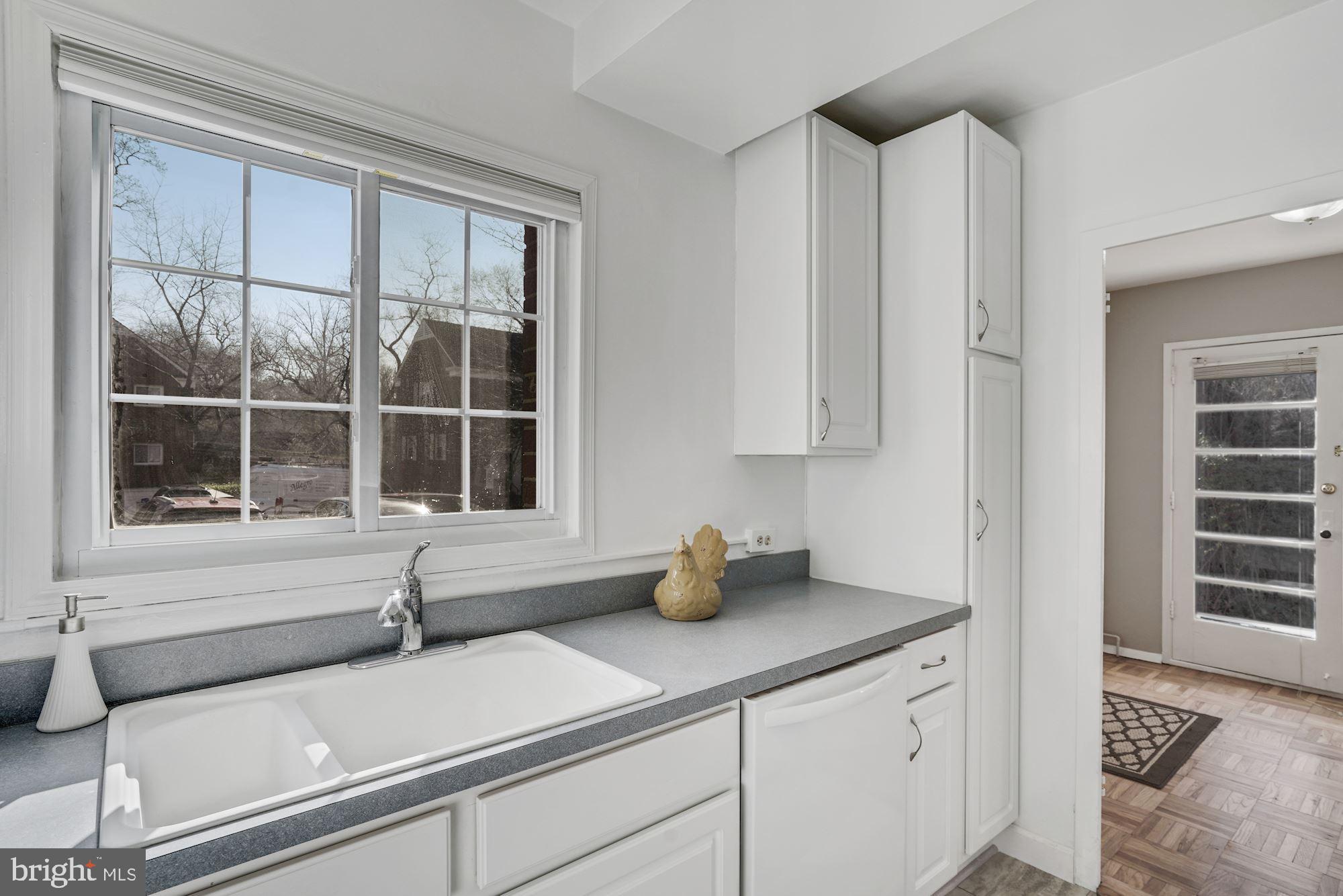 PARKFAIRFAX - Residential