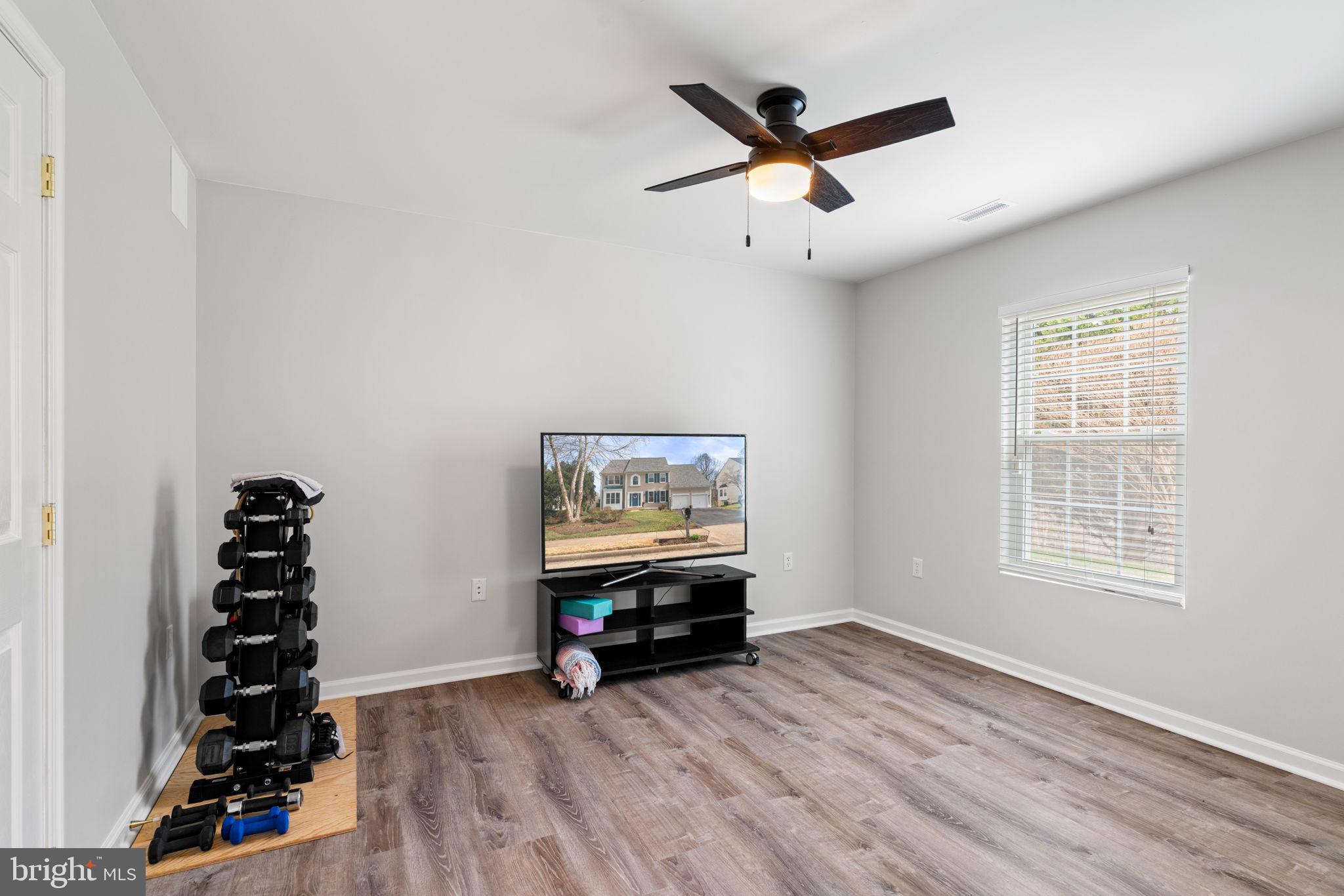 ASHLAND ESTATES - Residential