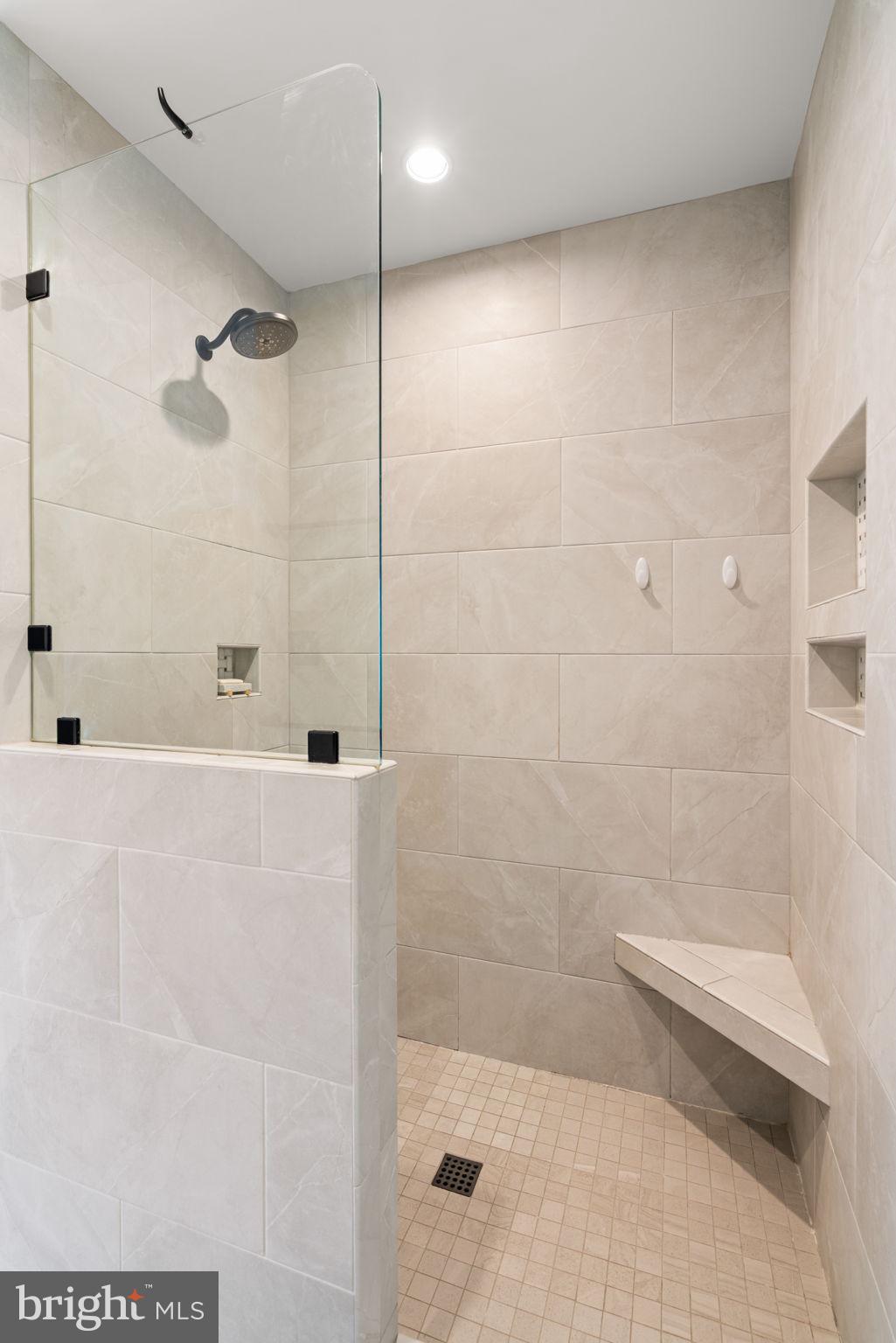 ASHLAND ESTATES - Residential