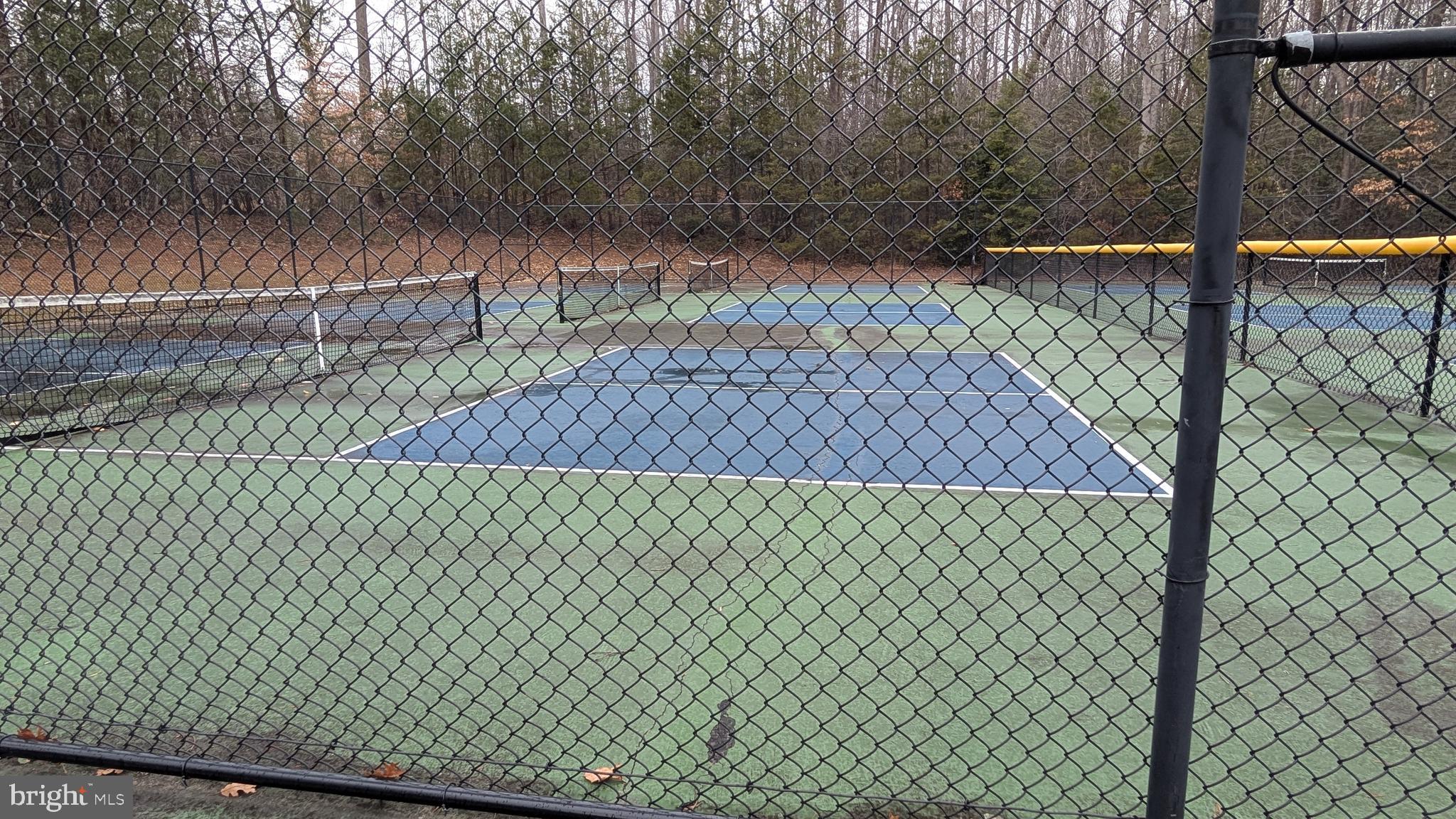 ASHLAND ESTATES - Residential