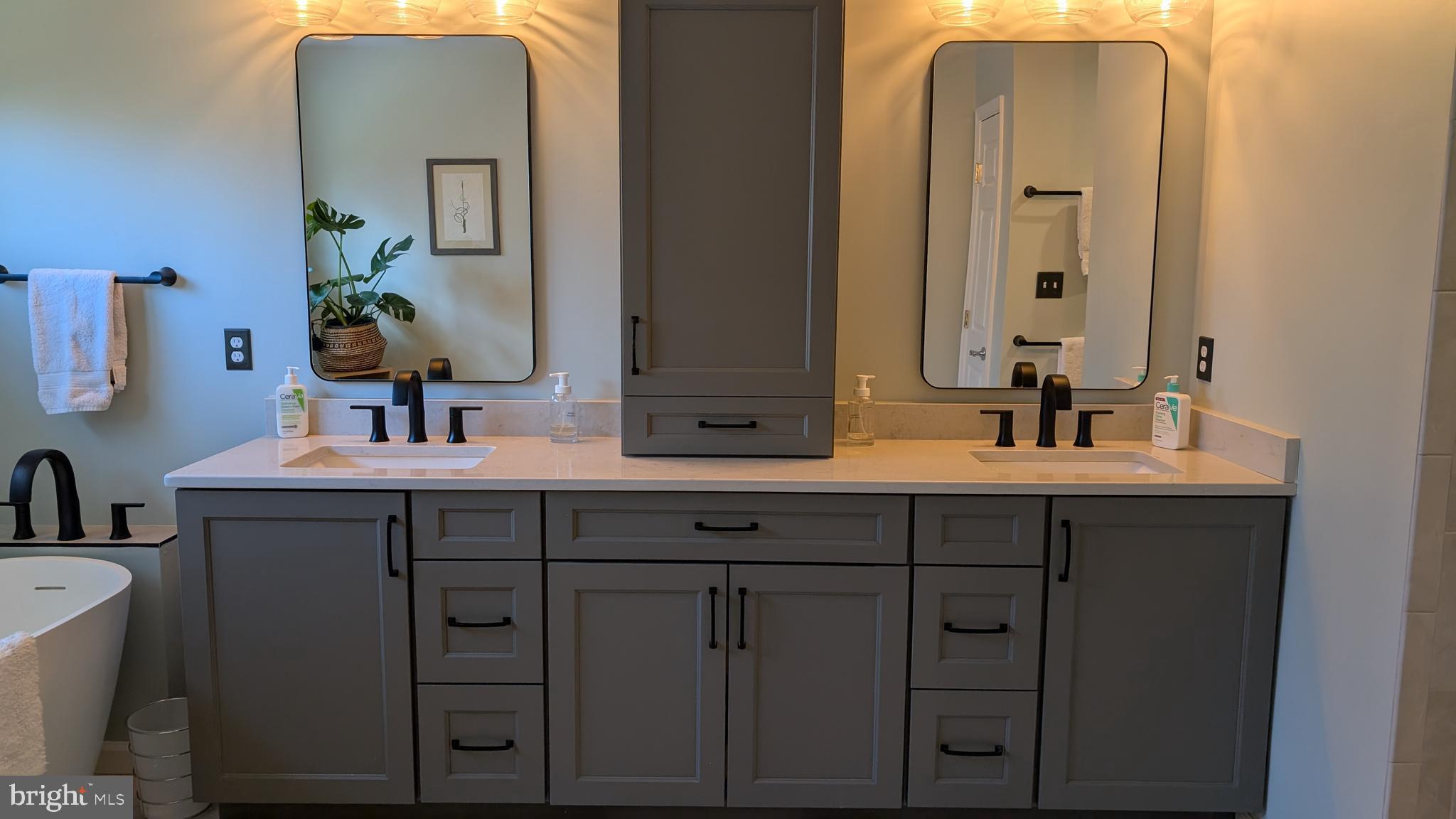 ASHLAND ESTATES - Residential