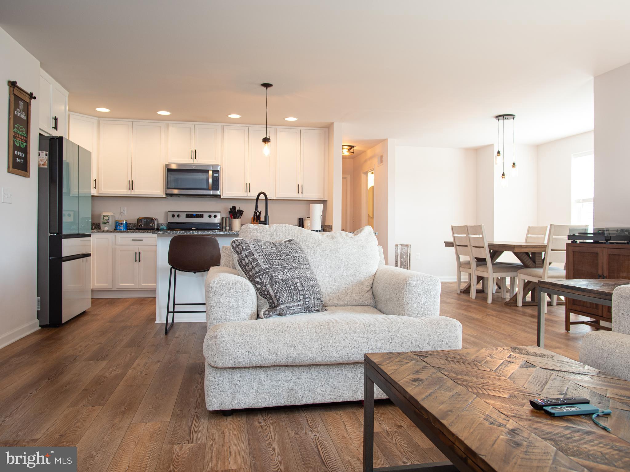 FARM LANE ESTATES - Residential