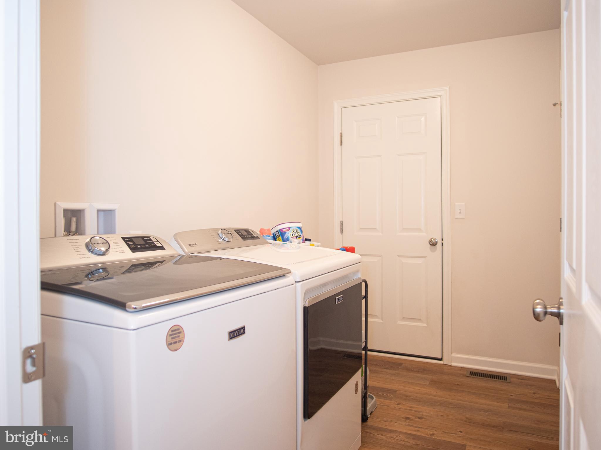 FARM LANE ESTATES - Residential