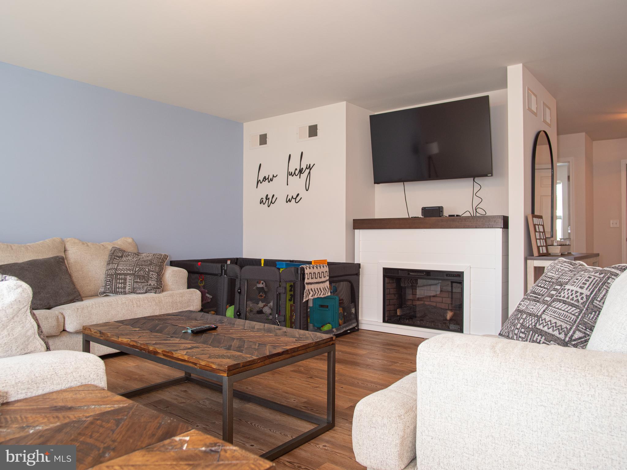 FARM LANE ESTATES - Residential