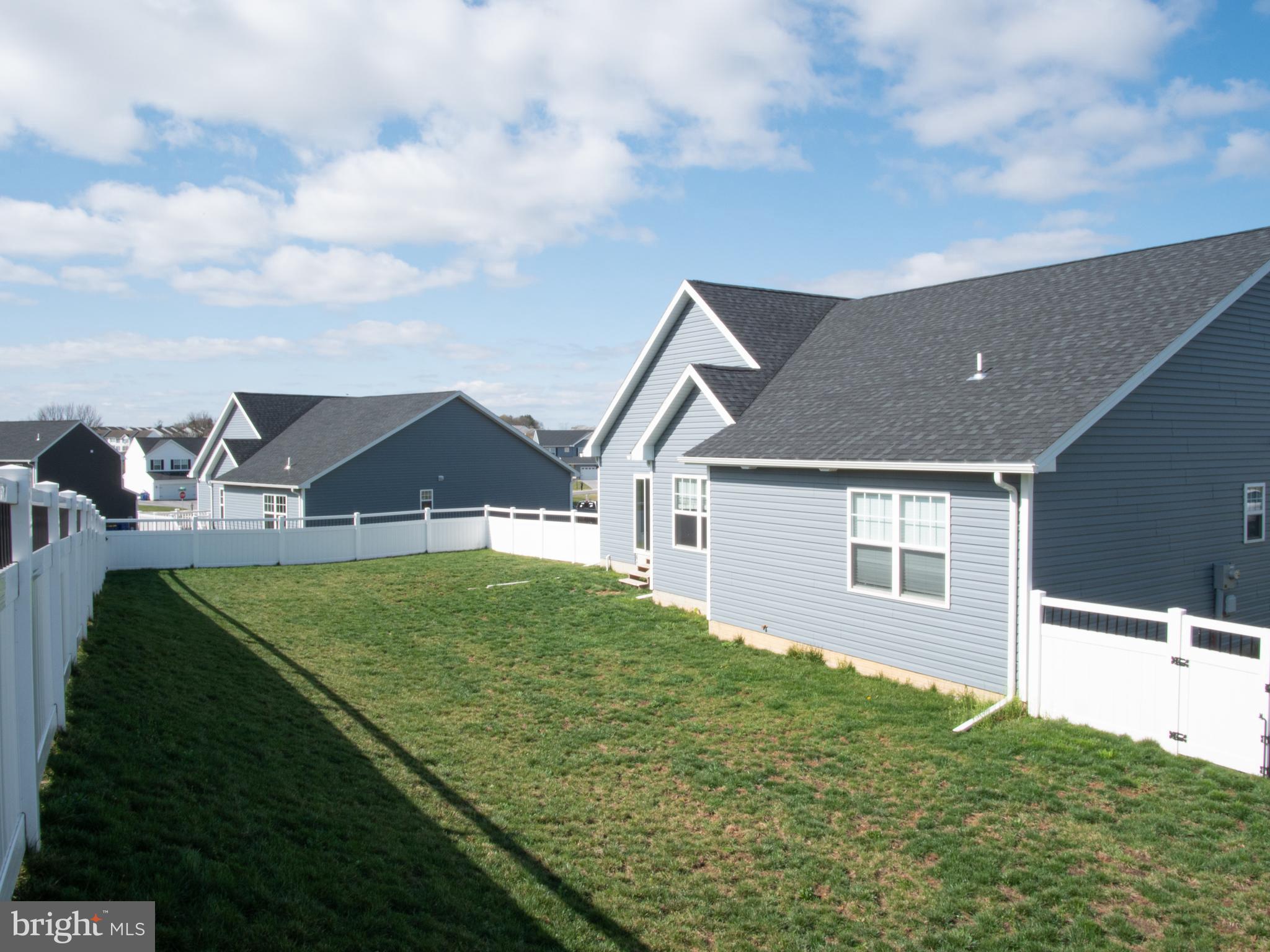 FARM LANE ESTATES - Residential