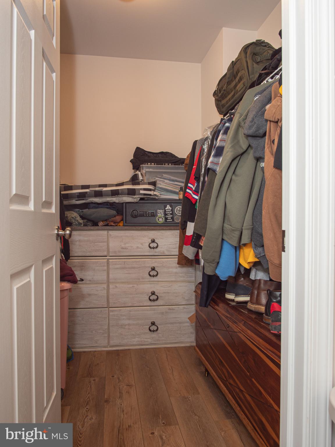 FARM LANE ESTATES - Residential