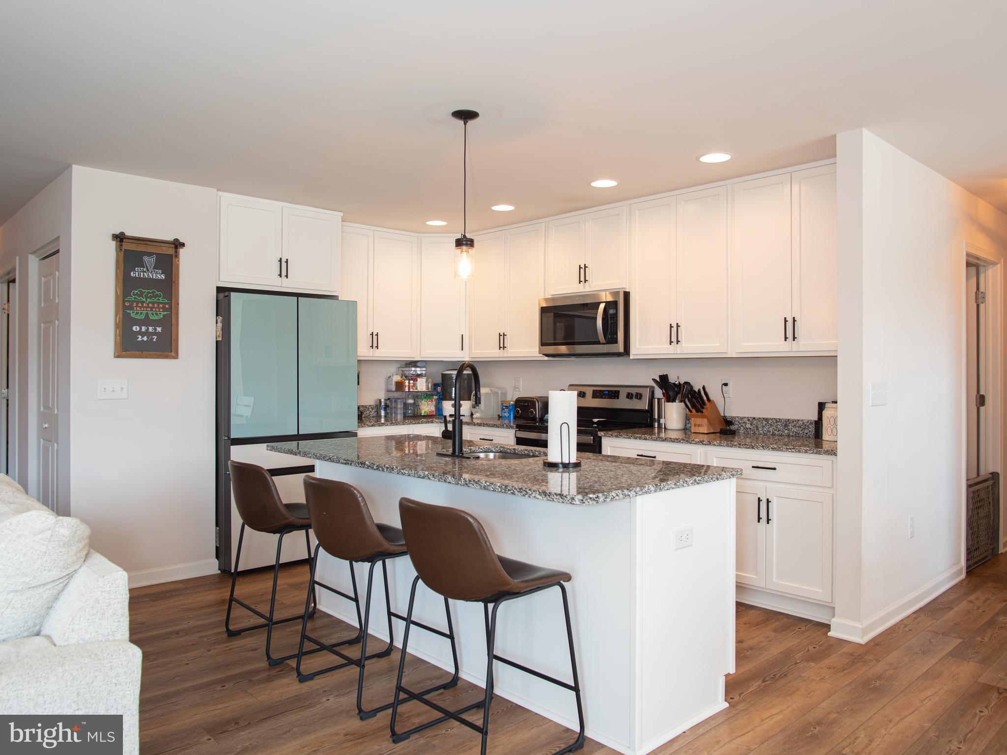 FARM LANE ESTATES - Residential