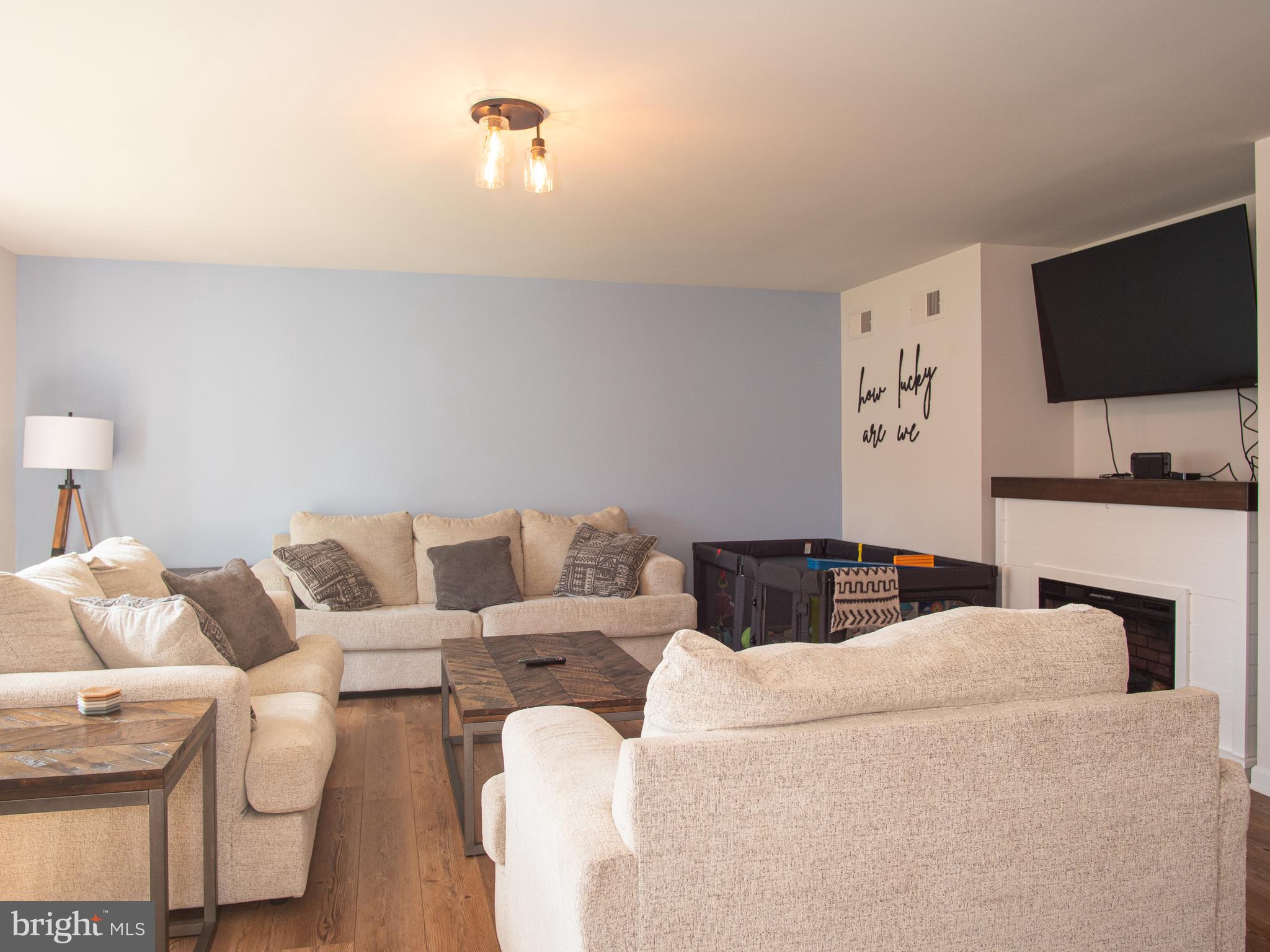 FARM LANE ESTATES - Residential