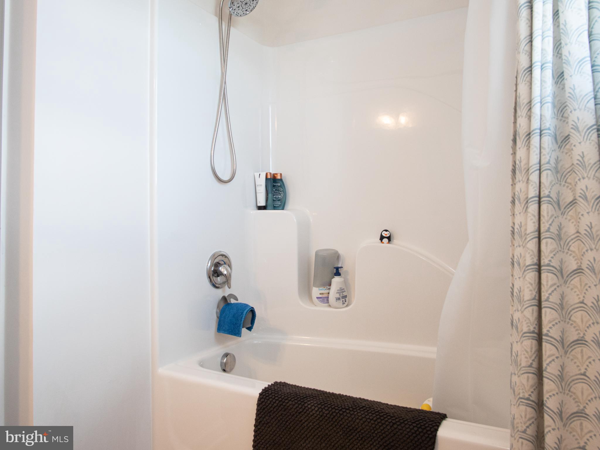 FARM LANE ESTATES - Residential