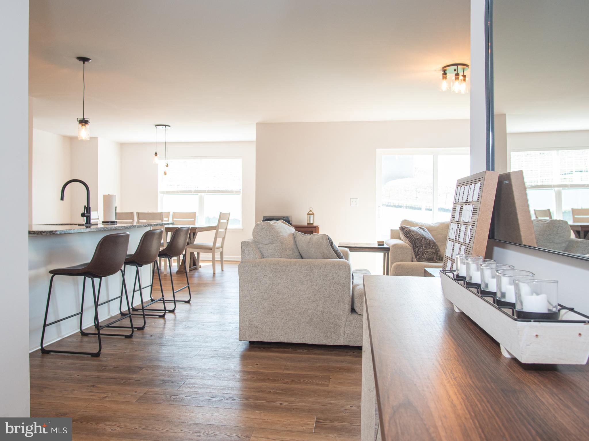 FARM LANE ESTATES - Residential