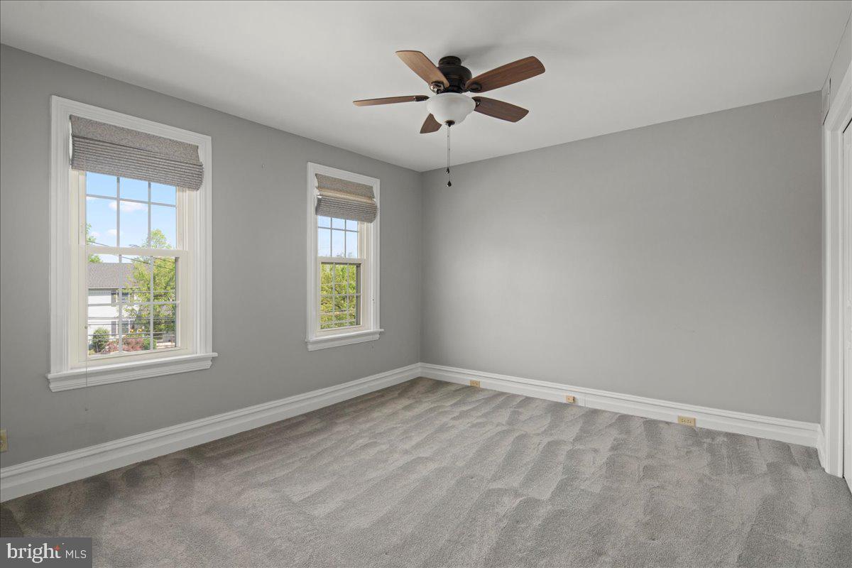 WALKERS ACRES - Residential