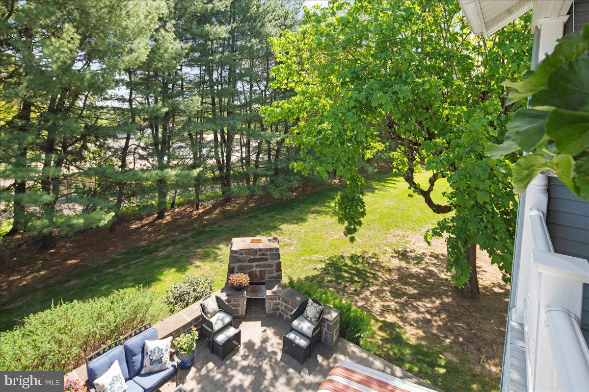 WALKERS ACRES - Residential