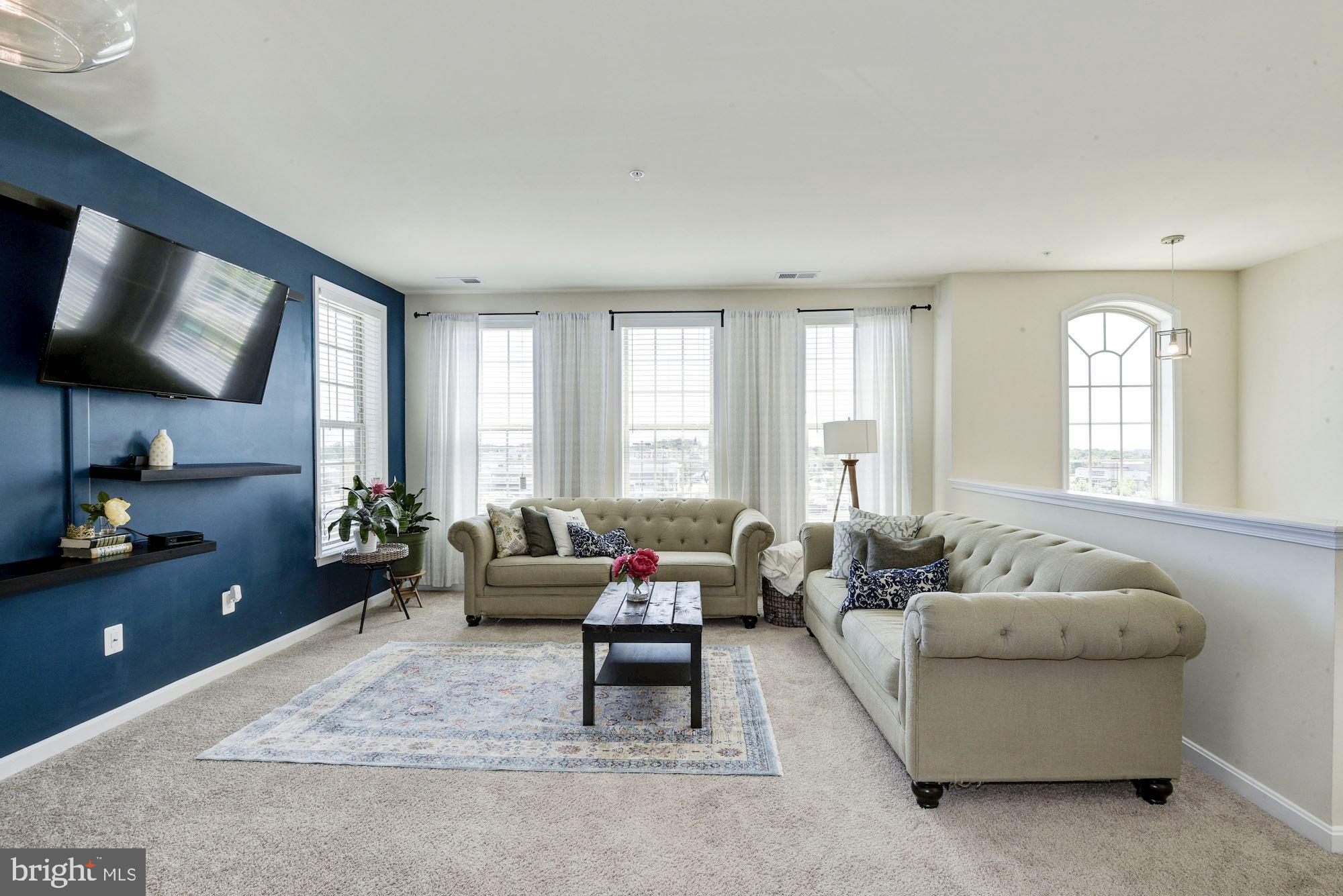 WOODMORE TOWNE CENTRE - Residential