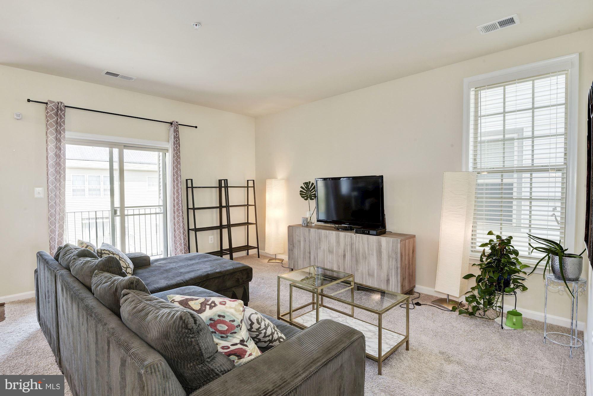 WOODMORE TOWNE CENTRE - Residential