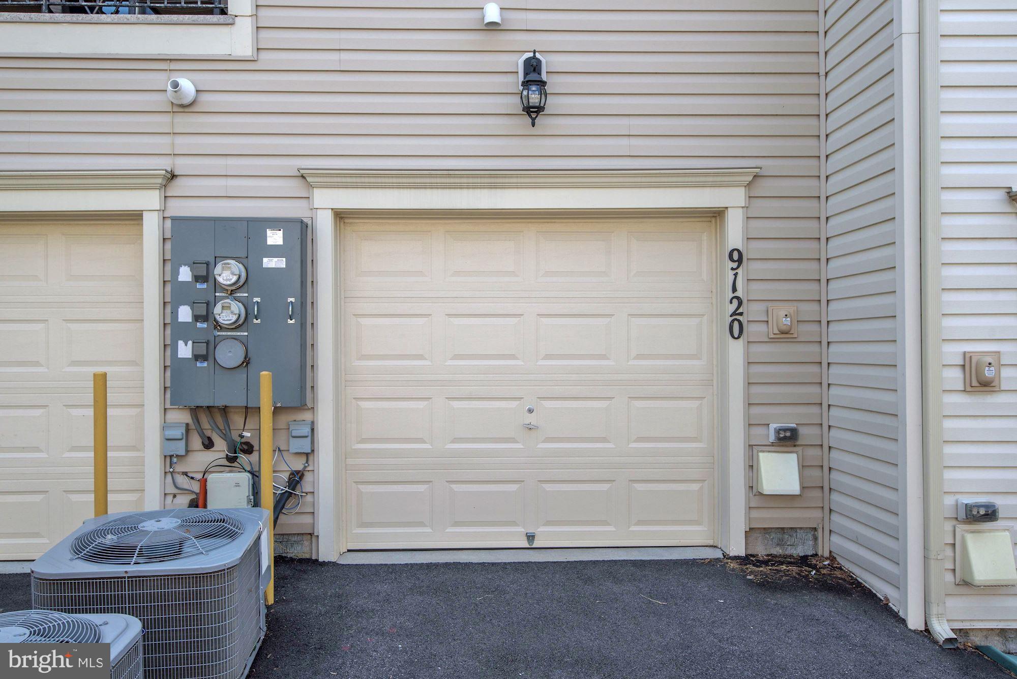 WOODMORE TOWNE CENTRE - Residential