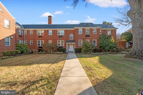 715 S WASHINGTON STREET A-36 ALEXANDRIA VA 22314