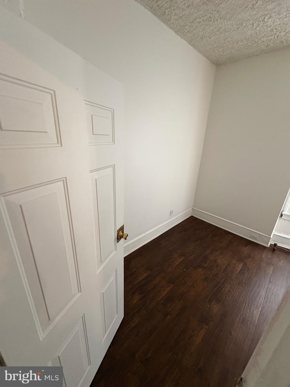 PARKSIDE - Residential Lease