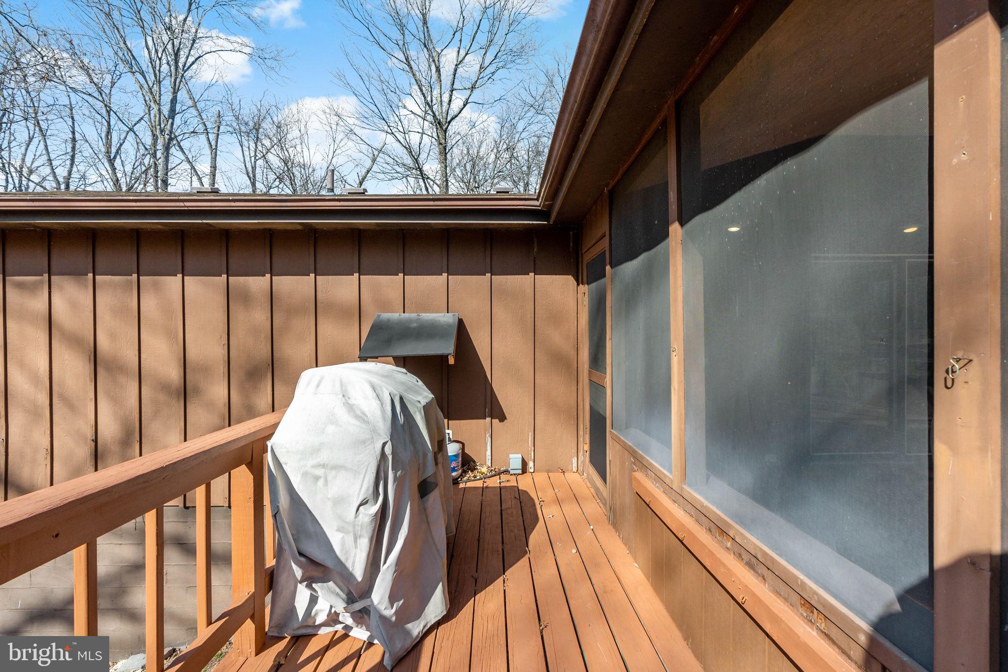 RIVER RIDGE - Residential