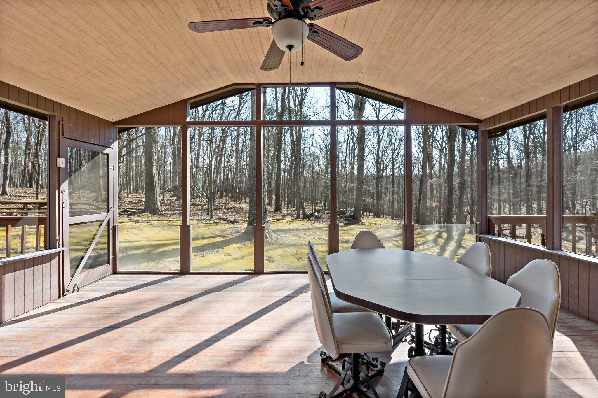 RIVER RIDGE - Residential