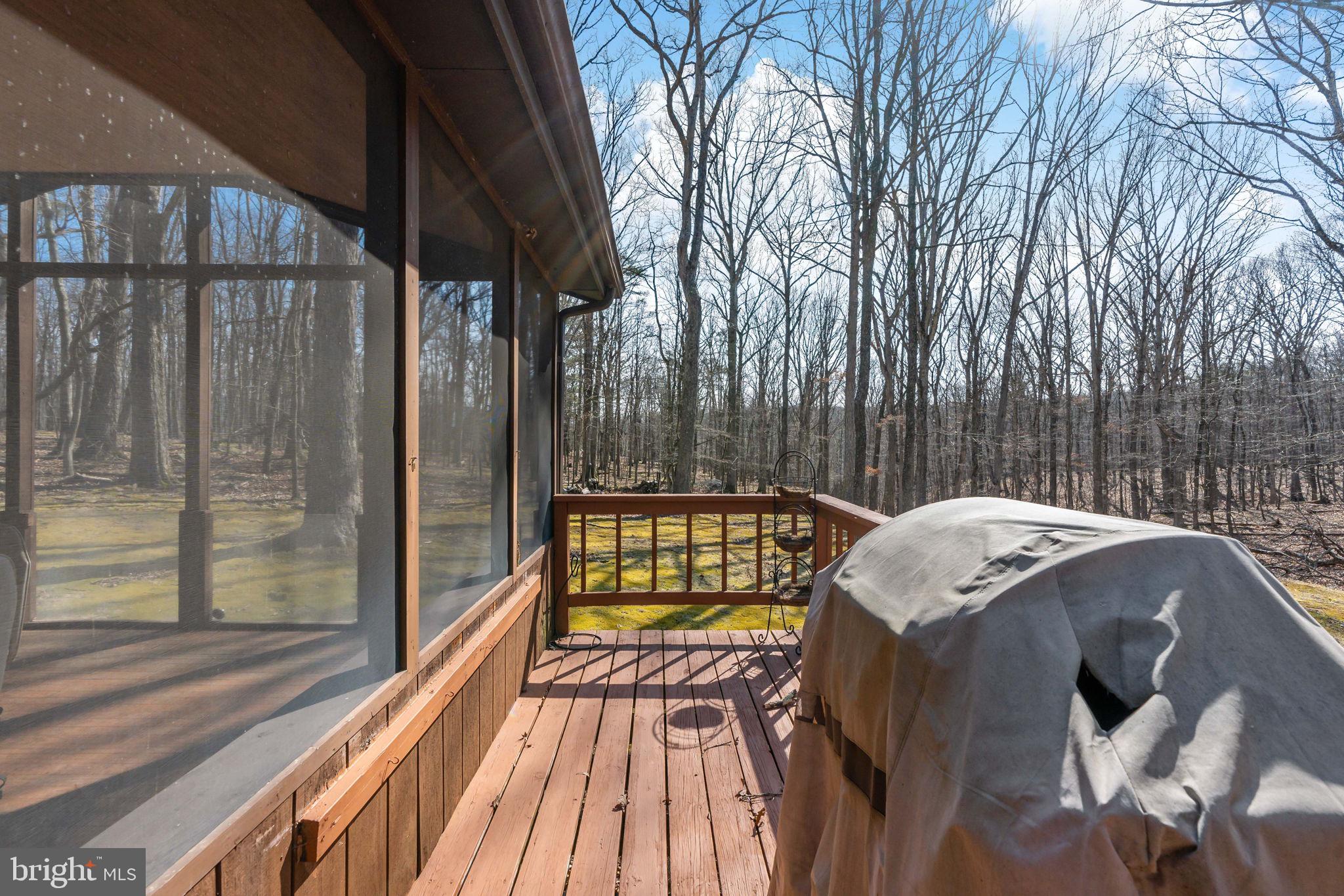 RIVER RIDGE - Residential