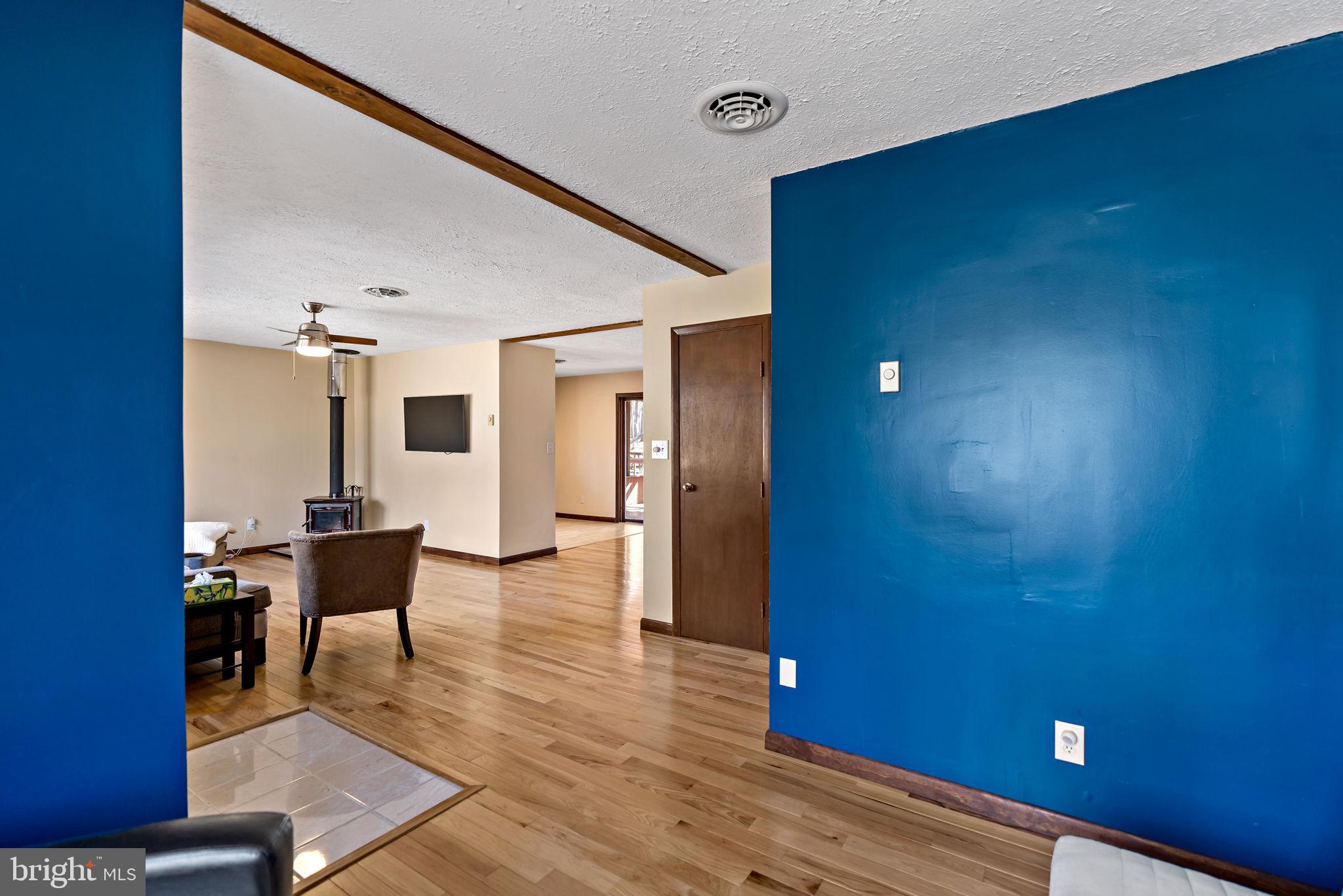 RIVER RIDGE - Residential