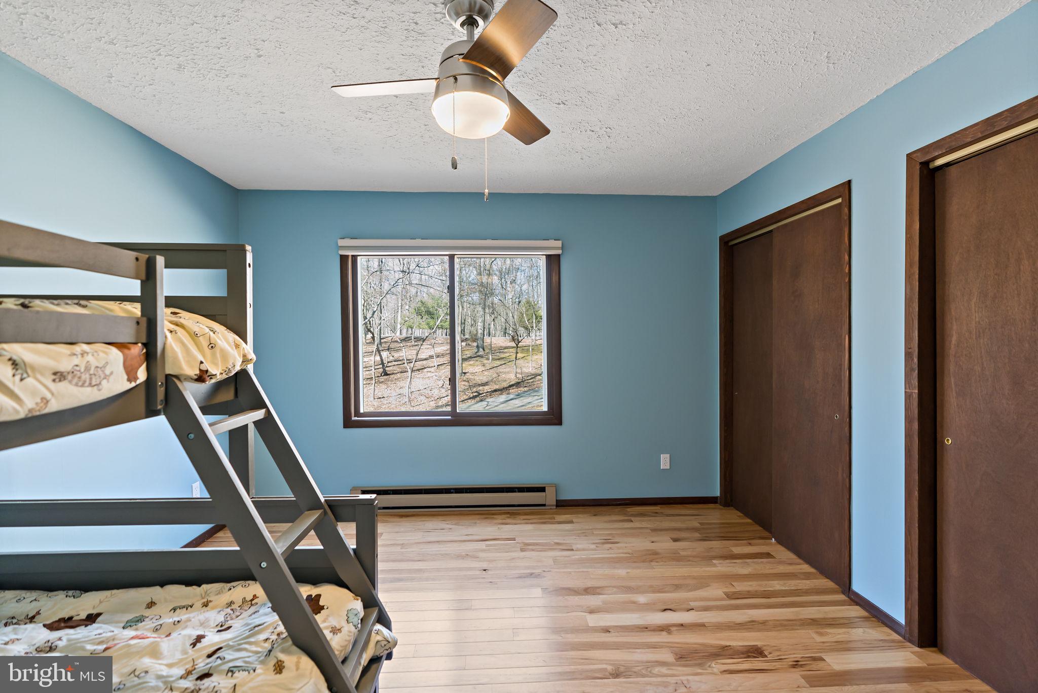 RIVER RIDGE - Residential