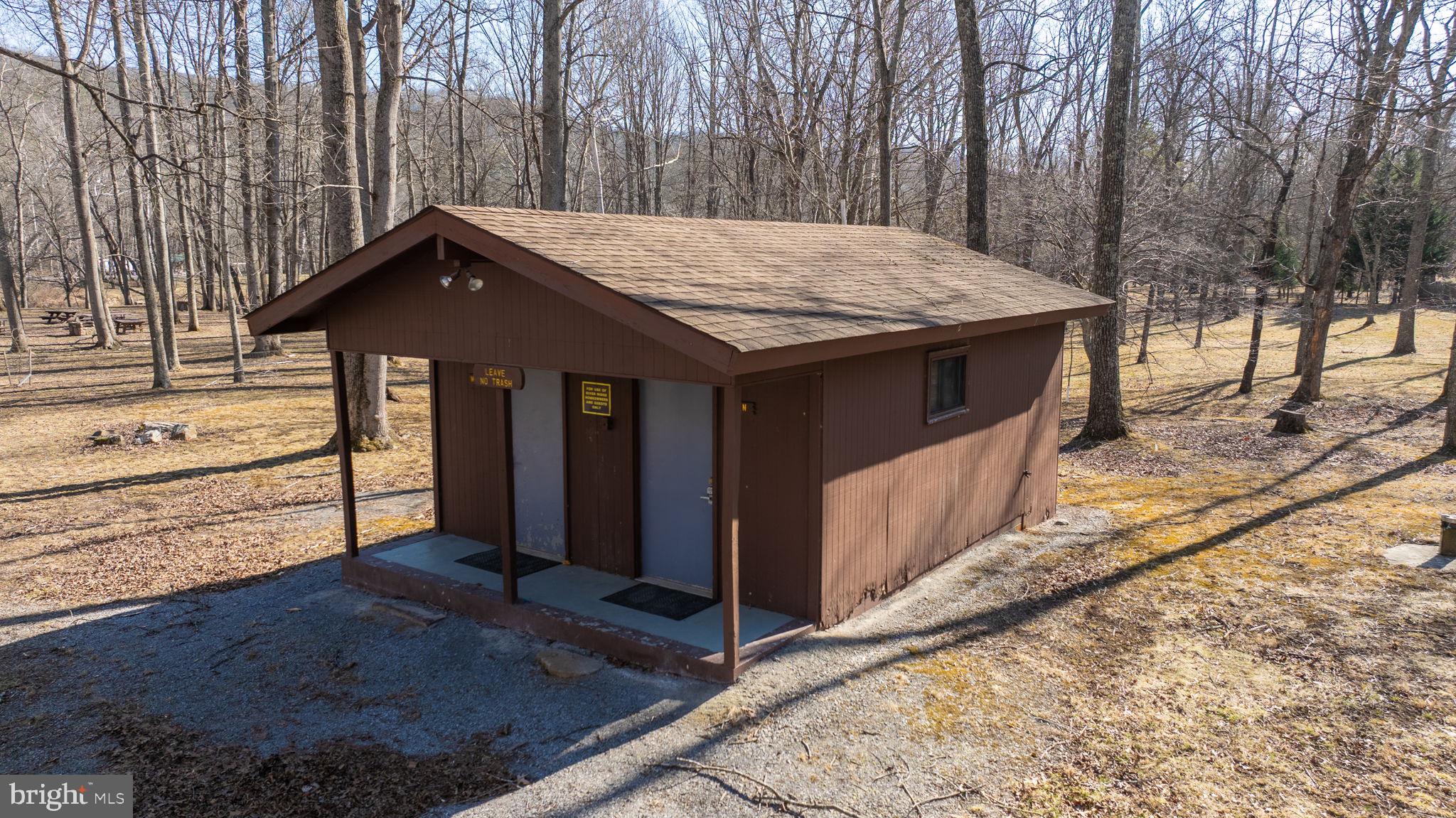 RIVER RIDGE - Residential