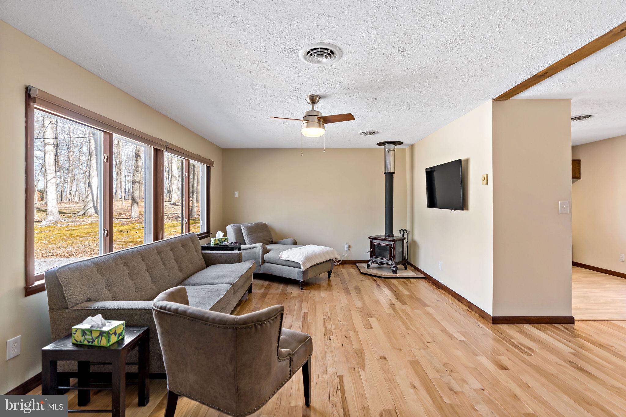 RIVER RIDGE - Residential