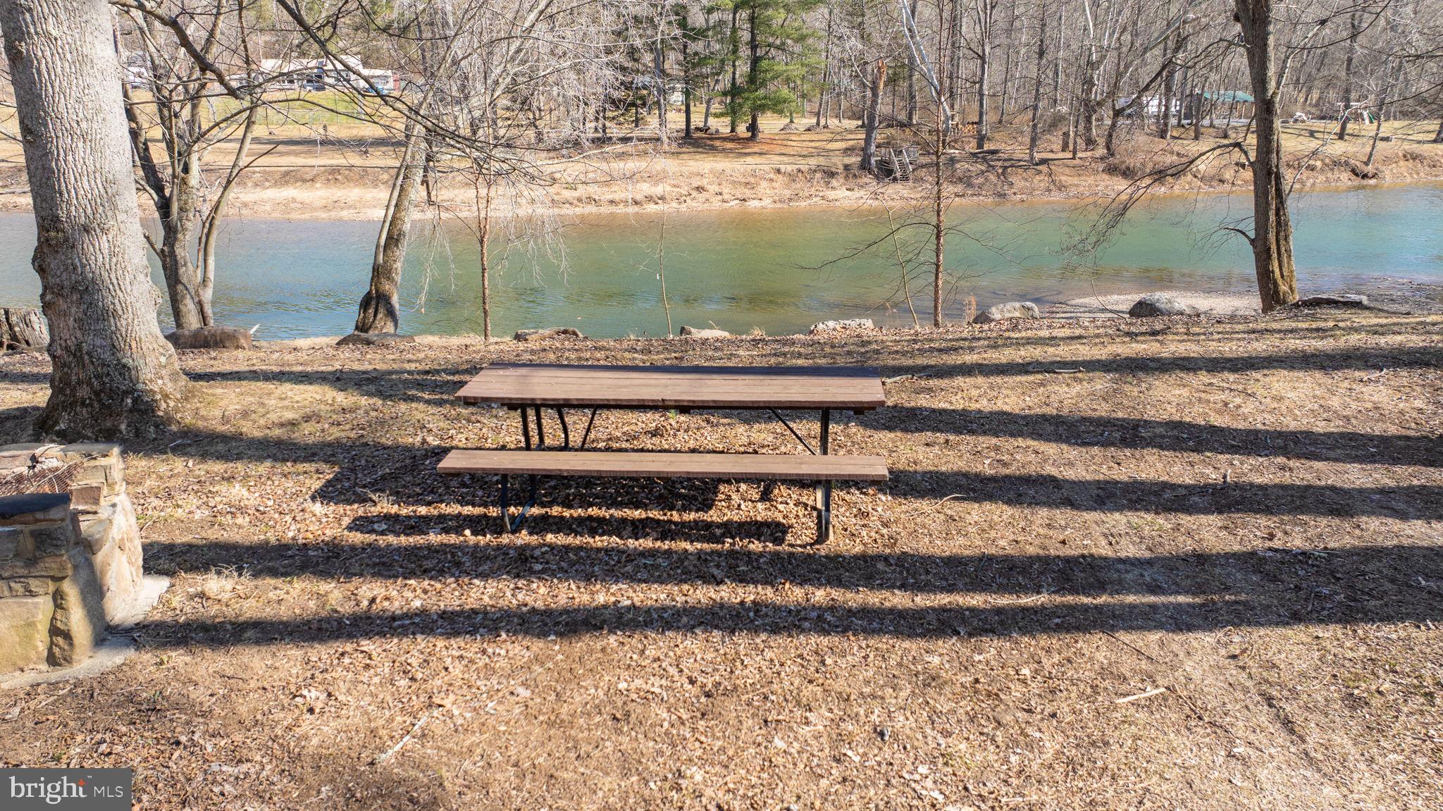 RIVER RIDGE - Residential