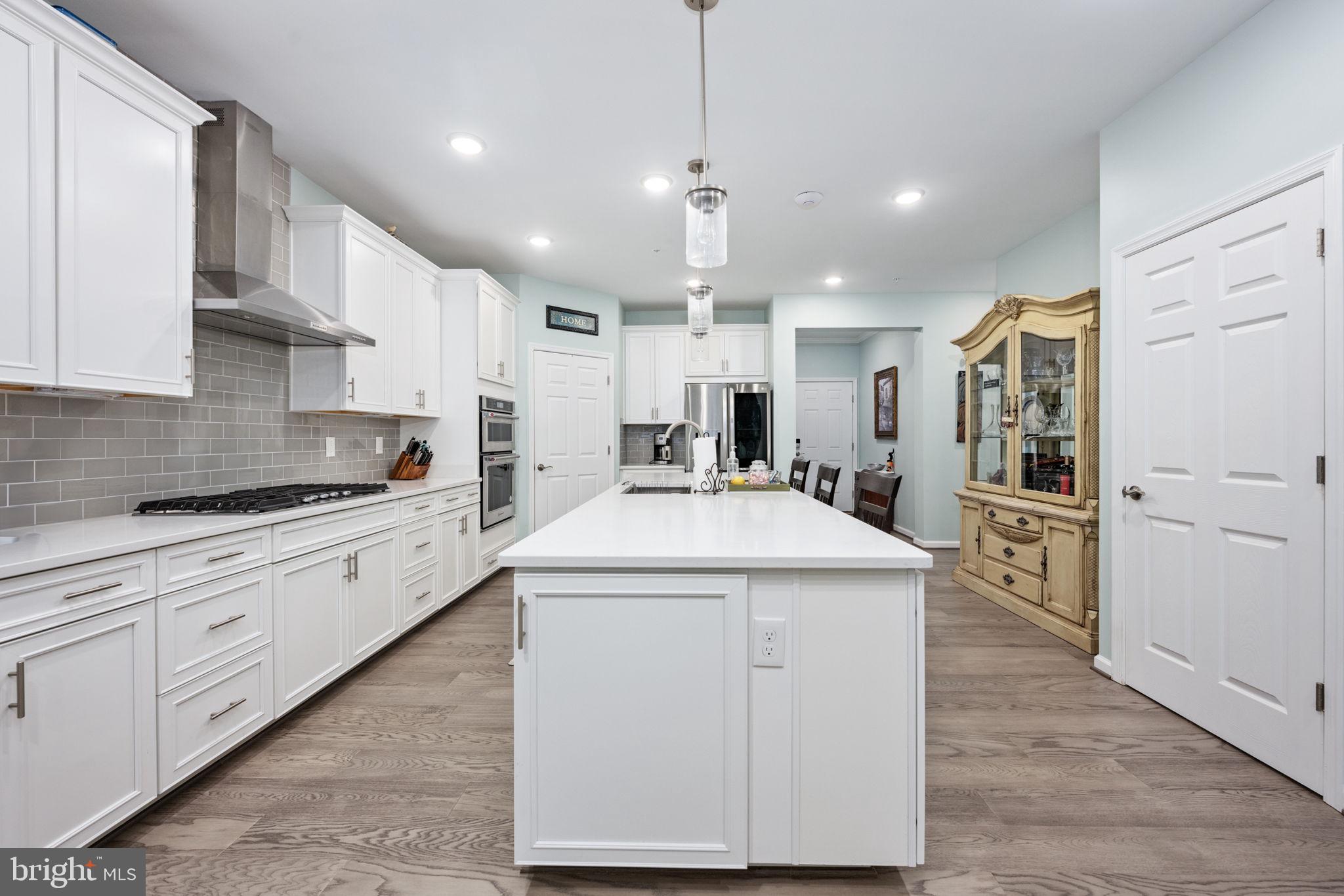 CELEBRATE - Residential