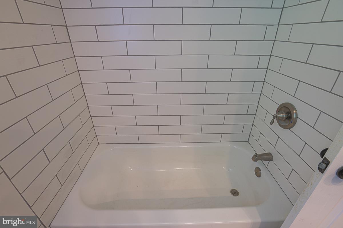 ARDEN VALLEY - Residential