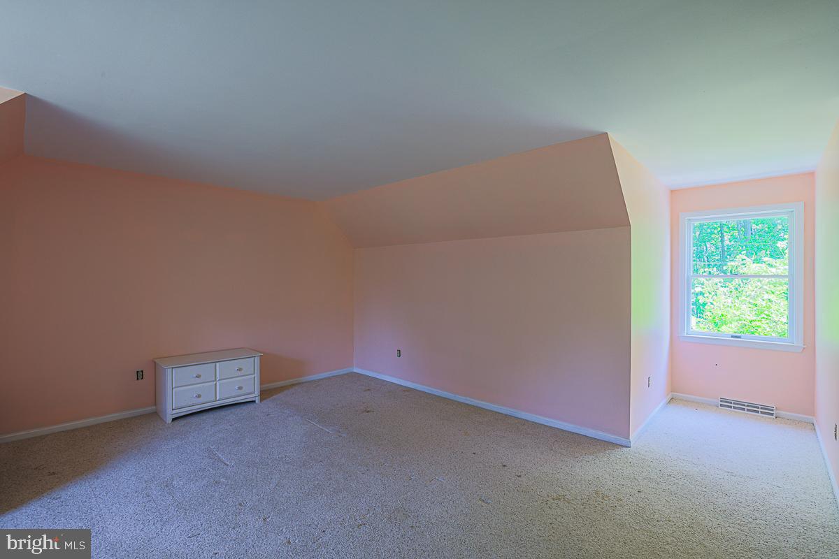 ARDEN VALLEY - Residential