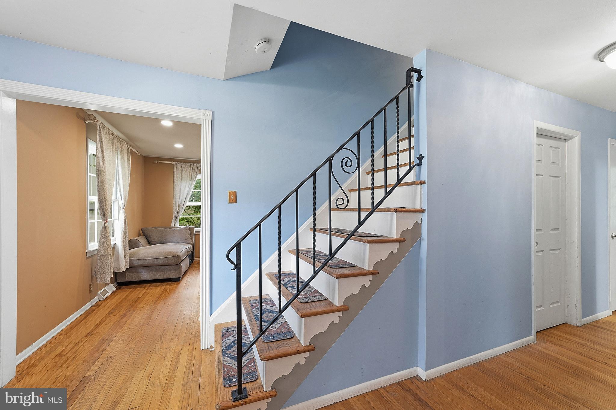 292 GLENN AVE
