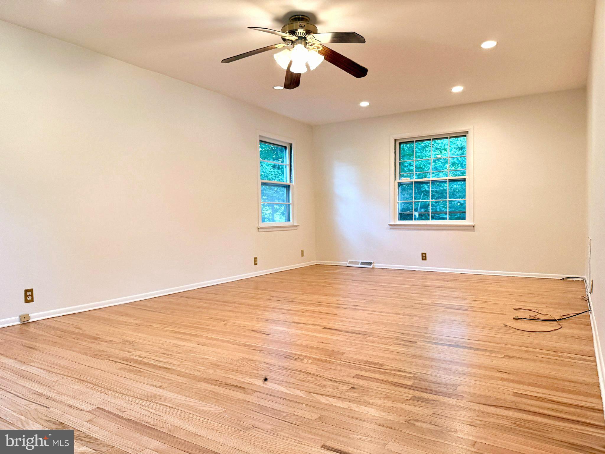 292 GLENN AVE